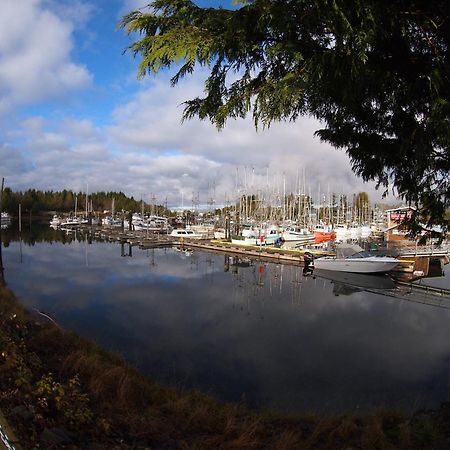 West Coast Motel On The Harbour Ucluelet Exteriér fotografie